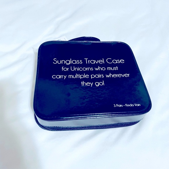 Black “Vain”Perverse eye glasses case - Picture 4 of 13